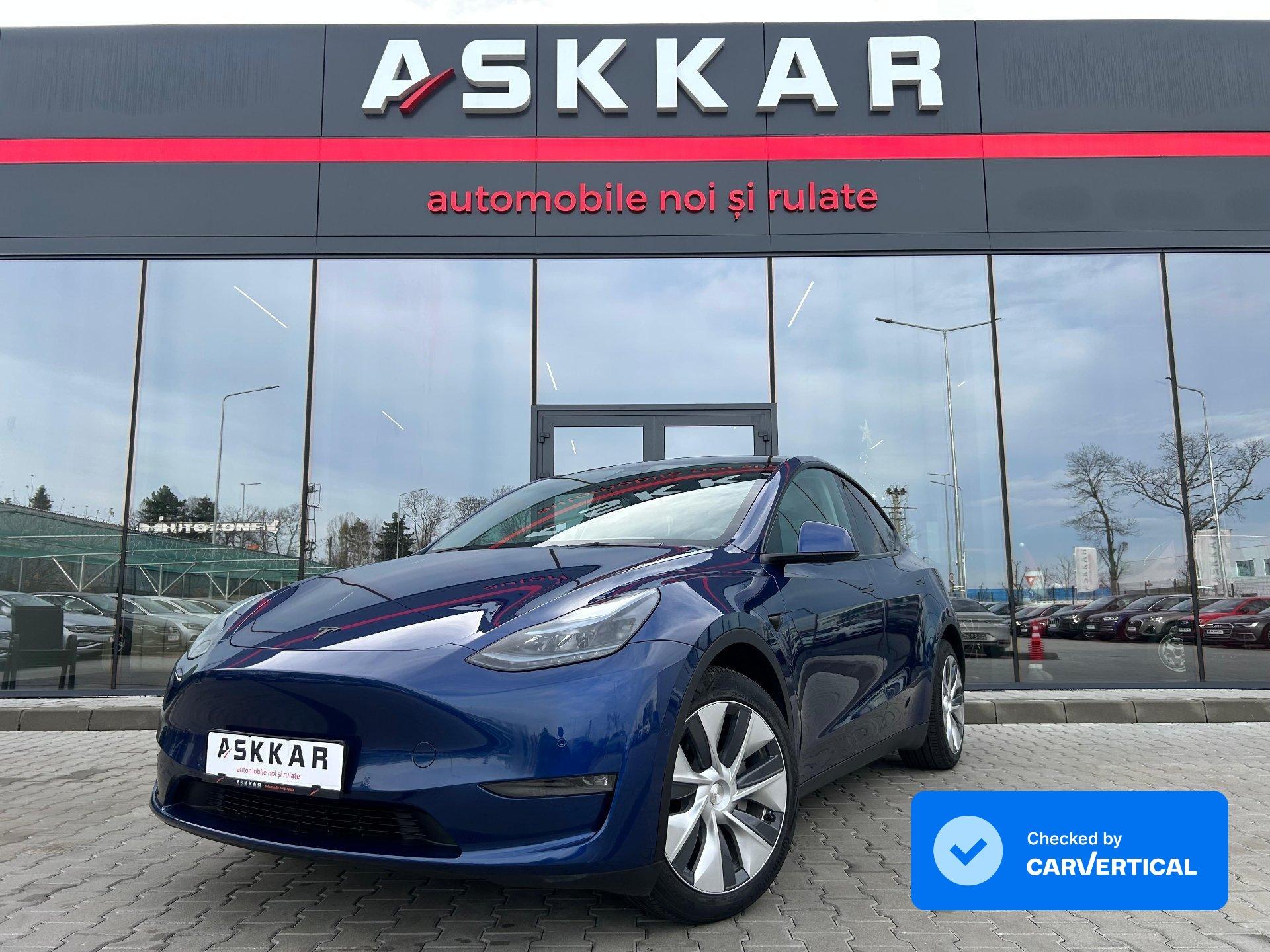 Tesla Model Y