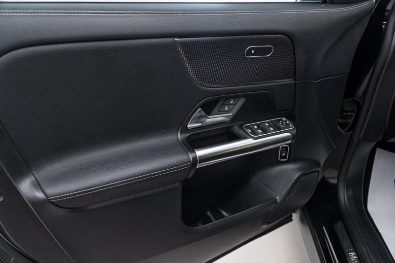 Car Thumb