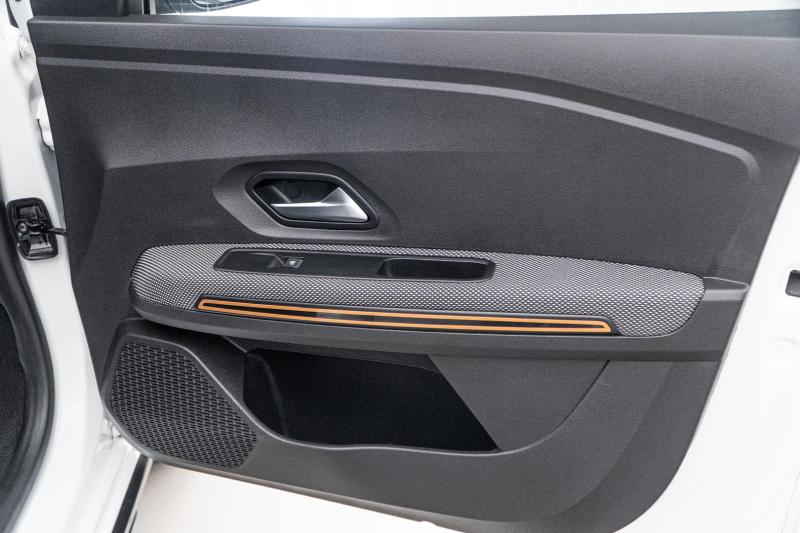 Car Thumb