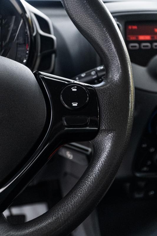 Car Thumb