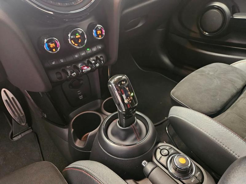 Car Thumb