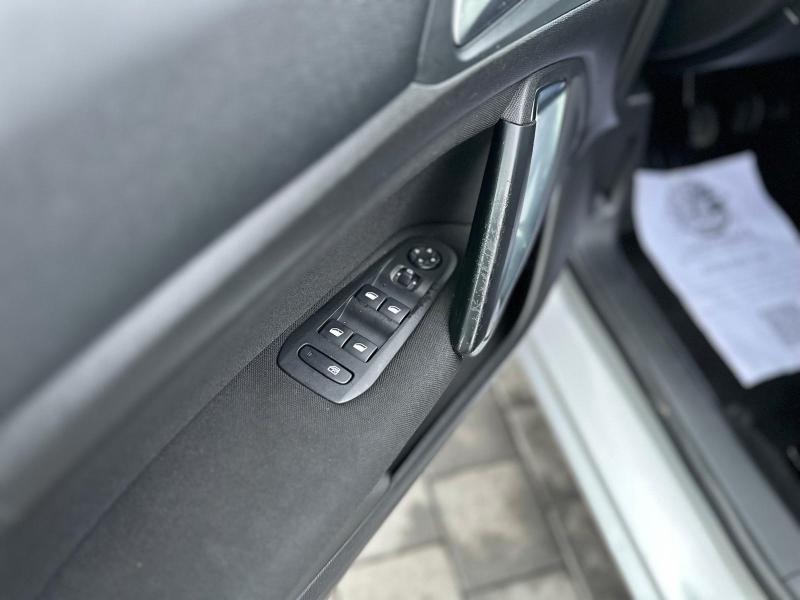 Car Thumb