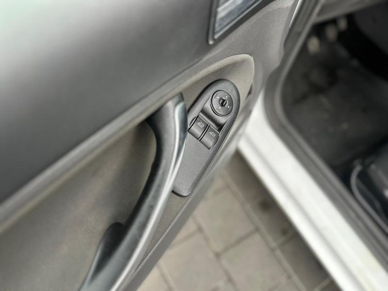 Car Thumb