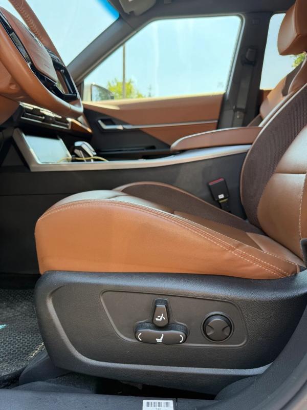 Car Thumb