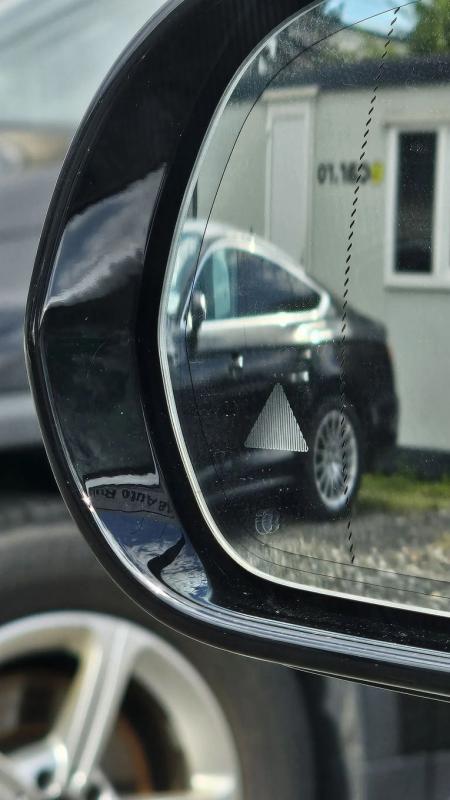 Car Thumb