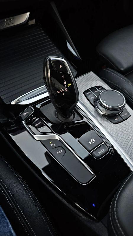 Car Thumb