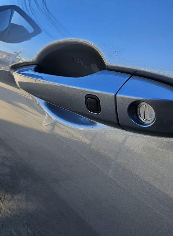 Car Thumb