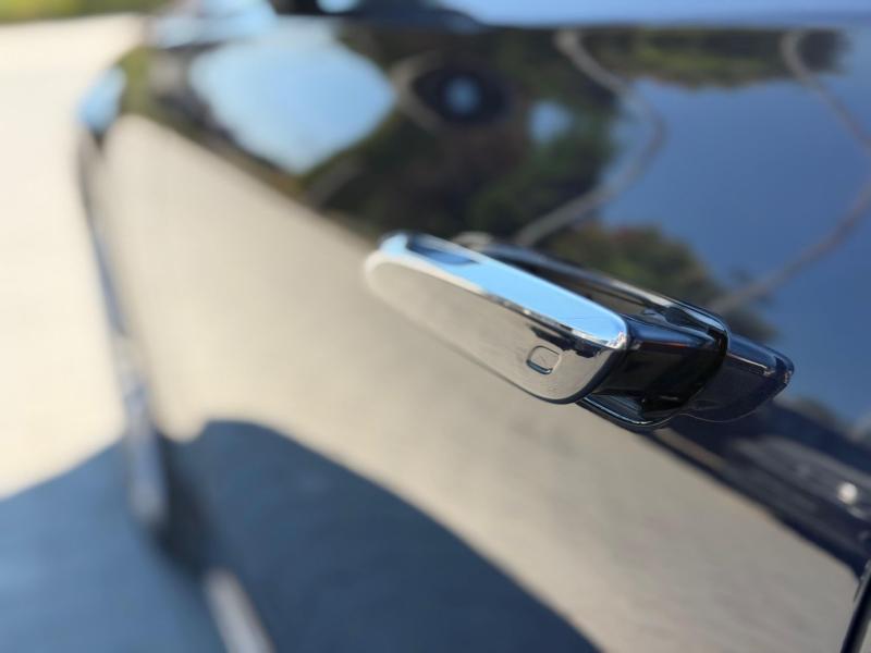 Car Thumb