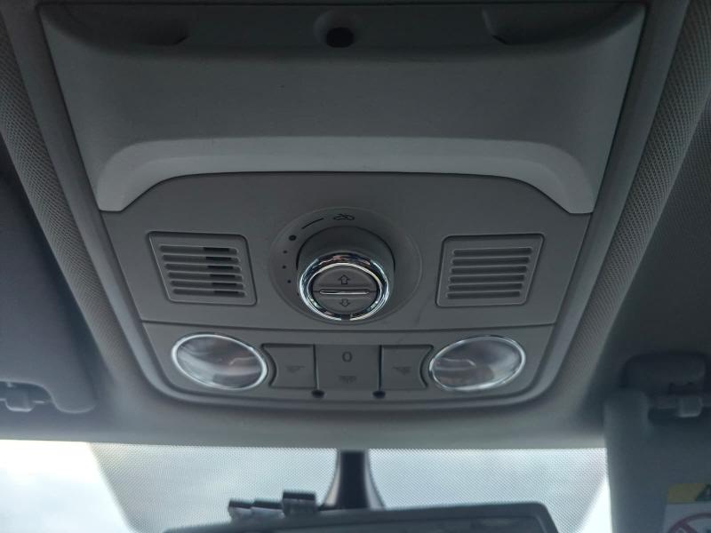 Car Thumb