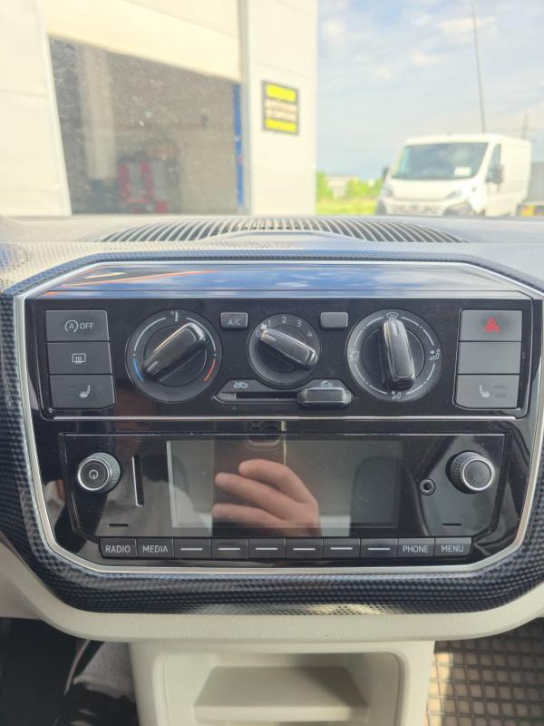 Car Thumb