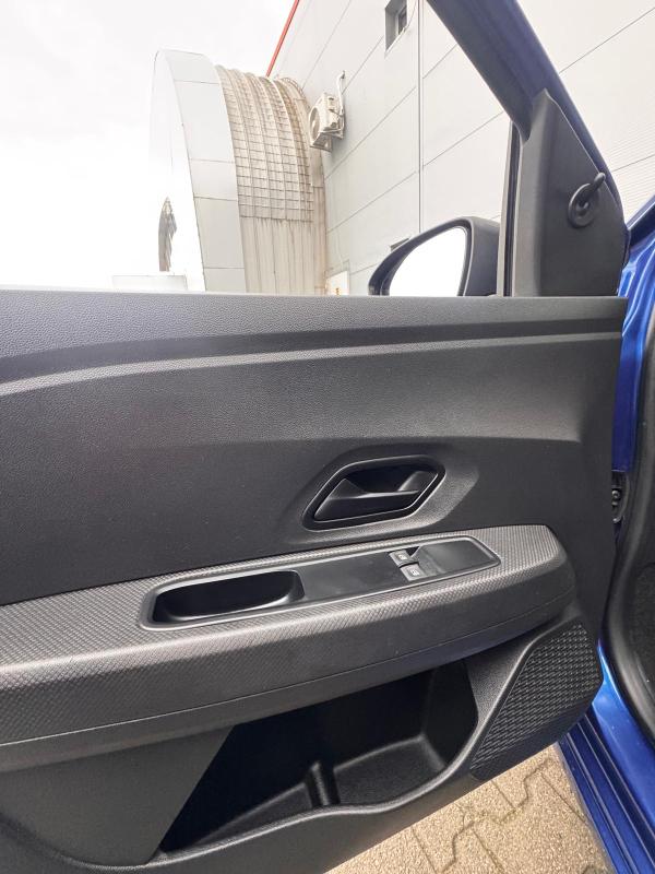 Car Thumb