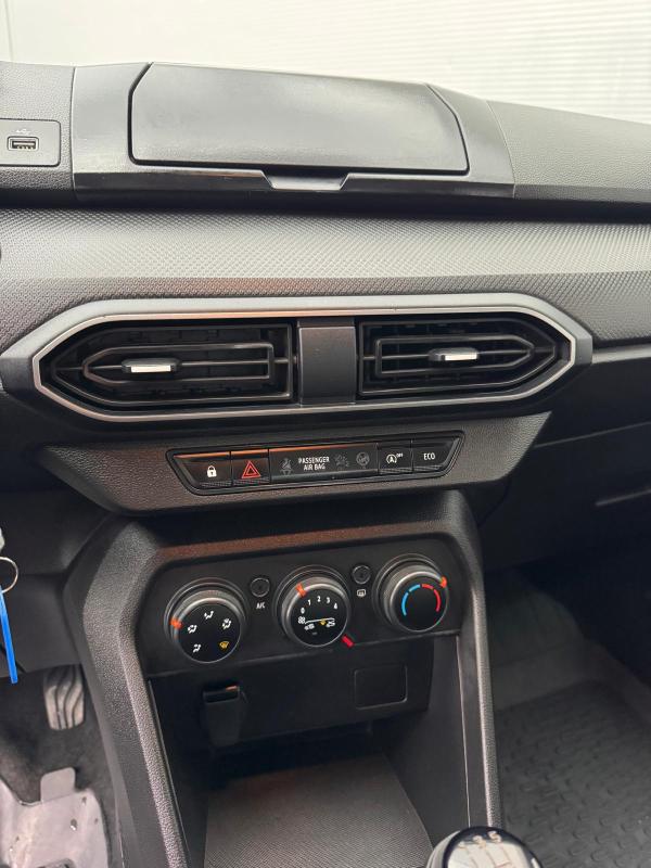 Car Thumb
